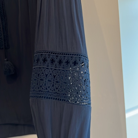 RAMY BROOK navy silk blouse with open crochet detail - Picture 5 of 7